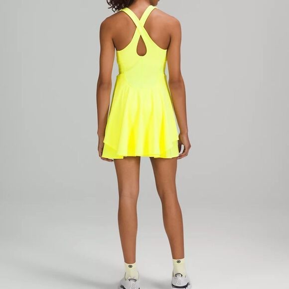 Lululemon Court Crush Tennis Dress in electric‎ lemon size 4 NWT $138 - Picture 3 of 7